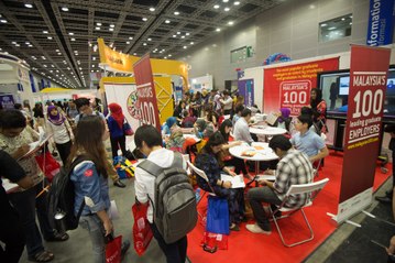 Survey points to a sluggish job market in 2021