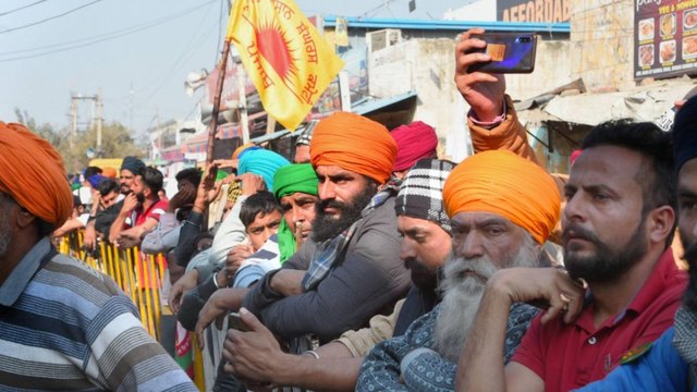 Singhu Border Locals to farmers: Vacate highways