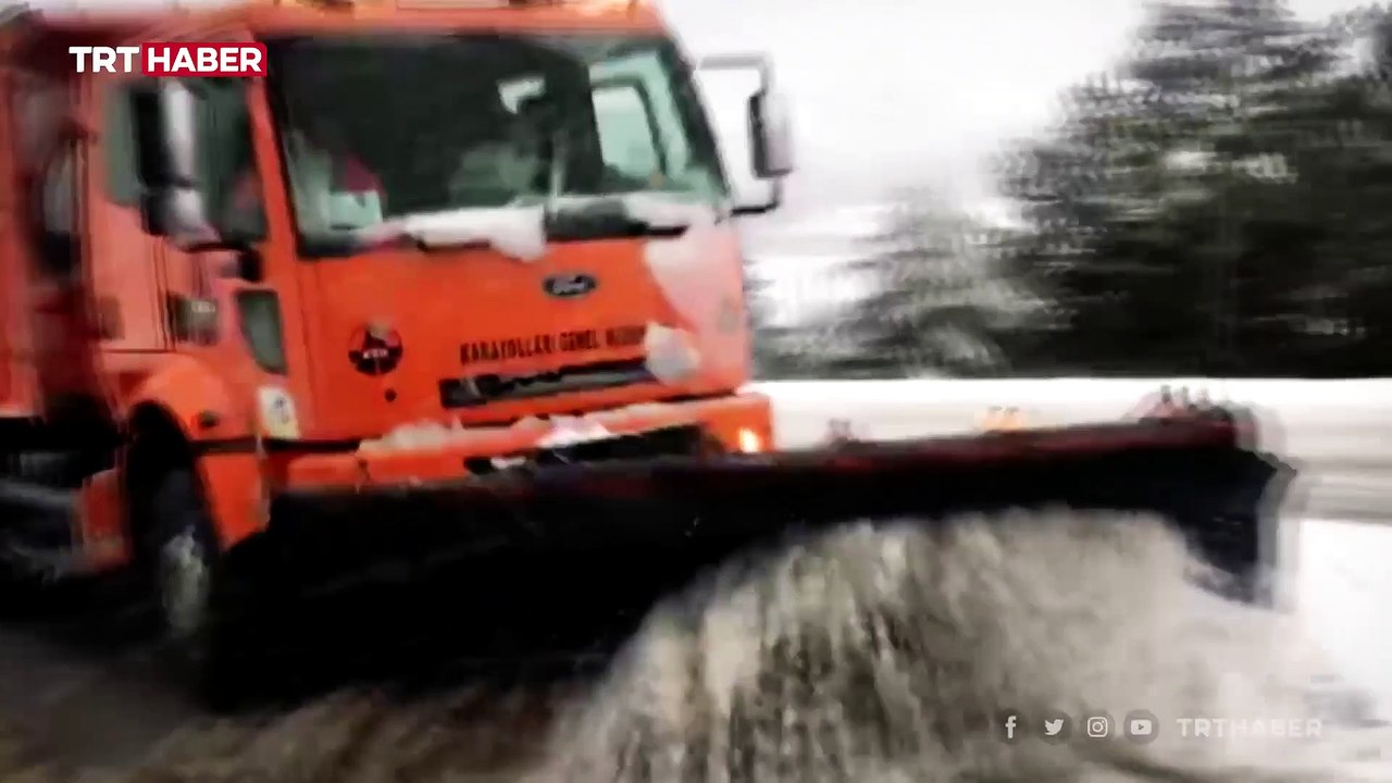 Kar ve tipi ulaşımda aksamalara yol açtı