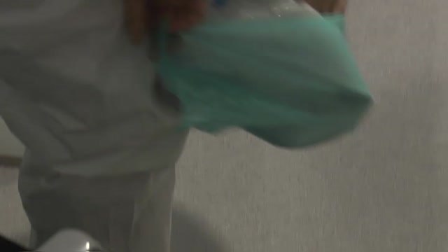 La presión en las UCIS crece pese a la leve bajada de los contagios