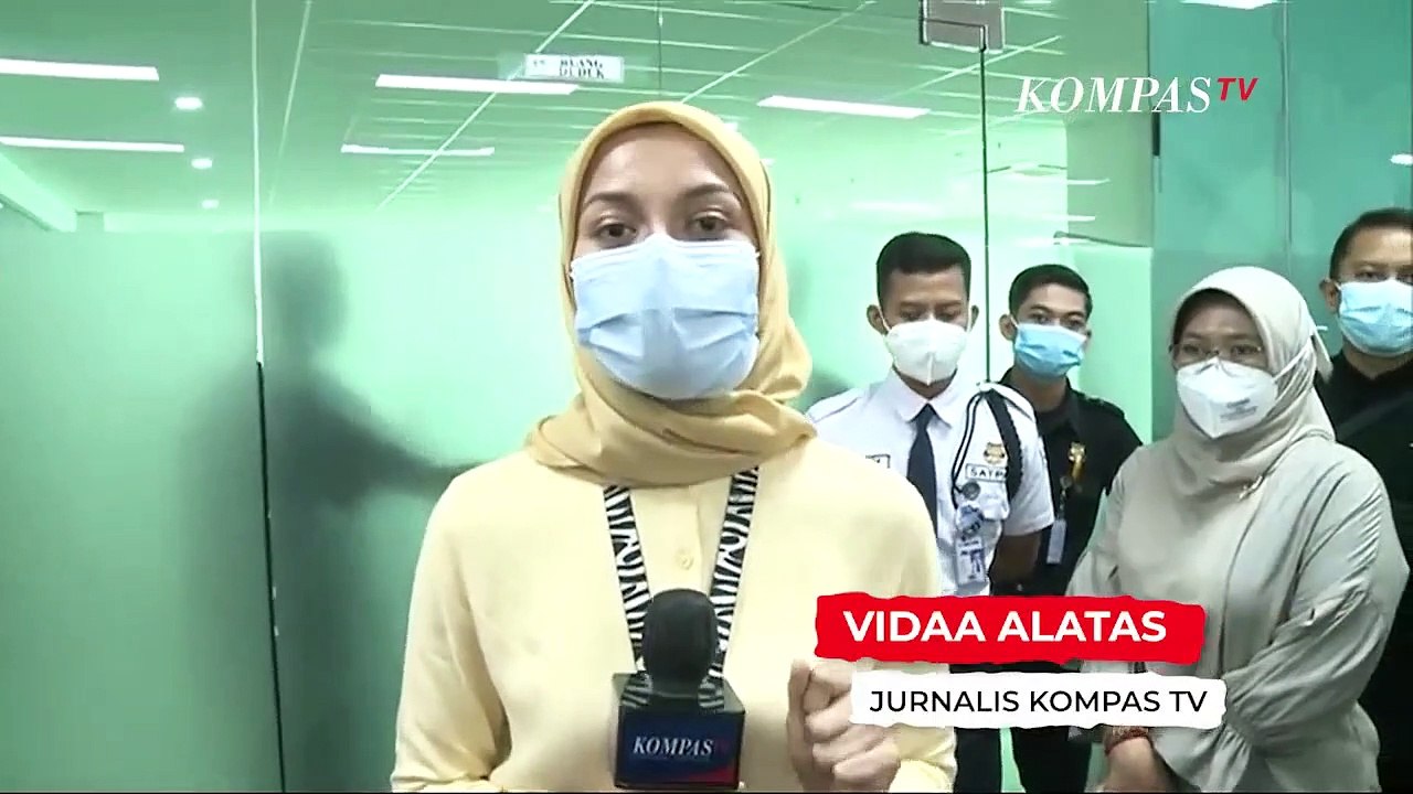 Usai Dapatkan Vaksin Kedua, Ariel Beberkan Efek Samping Yang Ia Rasakan