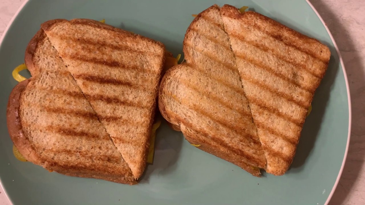 Bakery Style Veg Sandwich | బేకరి స్టైల్ వెజిటబుల్ శాండ్విచ్ | Telugu Vlog