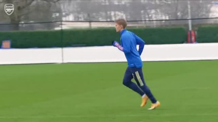 Ødegaard ya entrena con el Arsenal