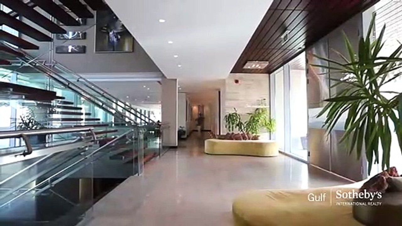 Inside a $60 Million Dubai Mega Mansion! - Palm Jumeirah Island Villa