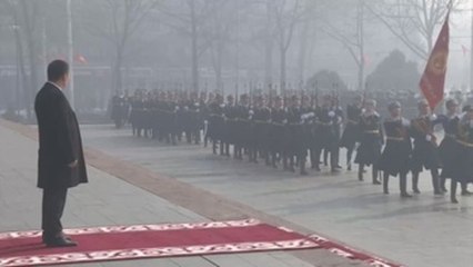 Sadir Zhapárov asume la presidencia de Kirguistán tras triunfo aplastante