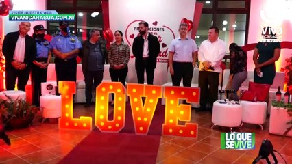 Comercio preparado para el Día del Amor y la Amistad