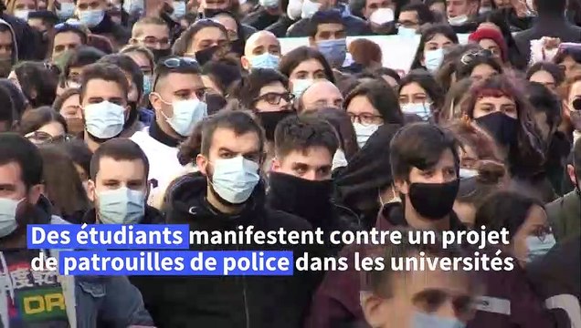 Grèce : des milliers d'étudiants manifestent à Athènes