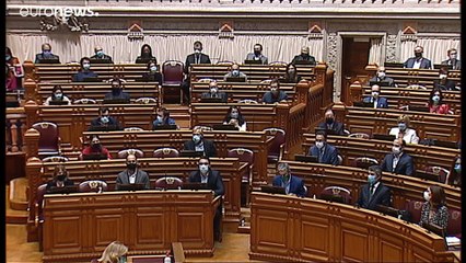 Португалия вводит запрет на выезд граждан из страны