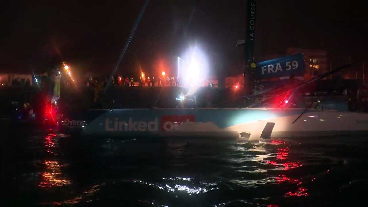 Arrivée Thomas Ruyant