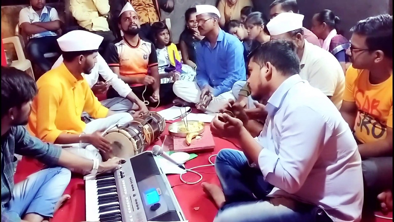 विठ्ठल पाहुणा आला माझ्या घरा