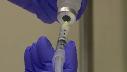 [앵커리포트] '흔들기 금지·뒤집어·똑바로' 백신 취급법 제각각 / YTN