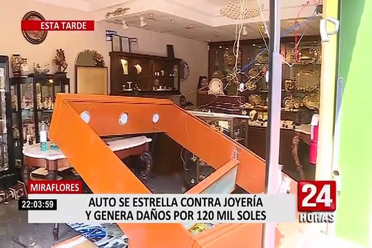 Miraflores: auto impactó contra vitrina de joyería causando pérdidas en 120 mil soles