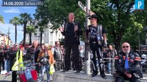 Ascension Rock'n'Roll : 200 Motards Fans de Johnny Hallyday Gravissent le Tourmalet en Hommage au Rockeur - Une Épopée Motorisée Dédiée à la Légende.