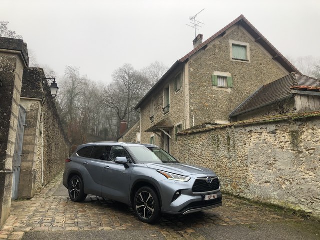 Essai du nouveau Toyota Highlander Hybride (2021)...
