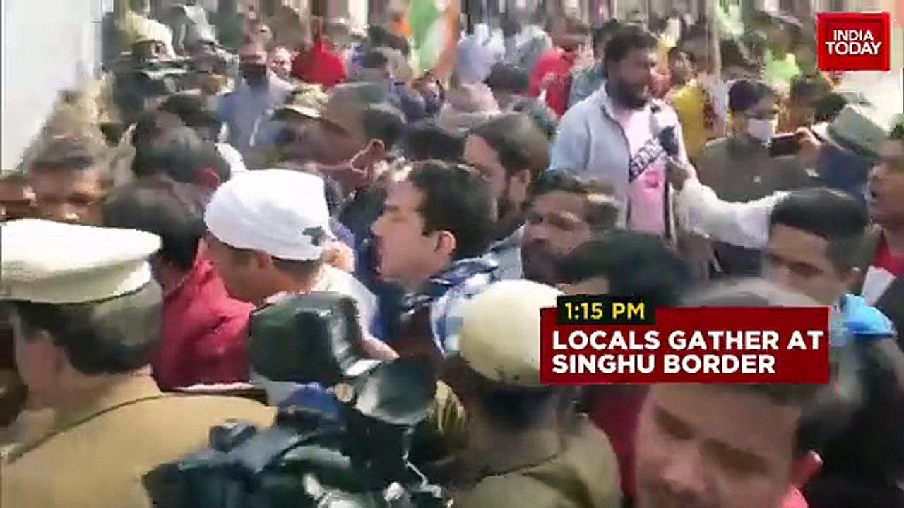 Watch: Stone pelting, lathicharge at Singhu border