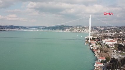 İstanbul Boğazı'nda ender görülen görüntü