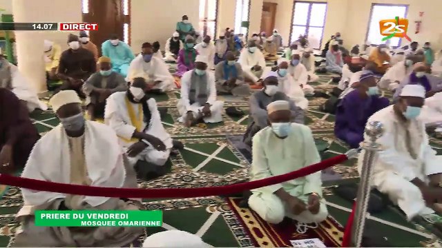 PRIERE VENDREDI MOSQUEE OMARIENNE DE DAKAR