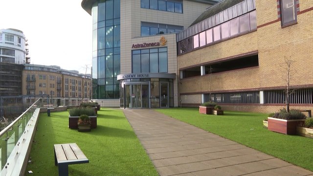 UE divulga contrato firmado com AstraZeneca sobre vacinas