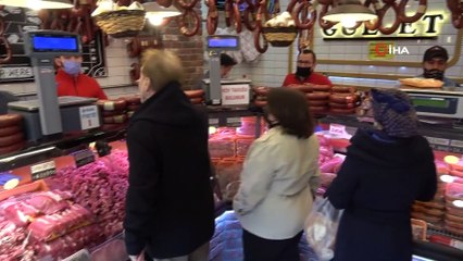 Kısıtlama Öncesi Kasaplarda Et Kuyruğu