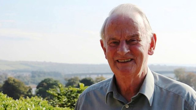 Tributes paid to Foyle Hospice founder and Derry icon Dr. Tom McGinley