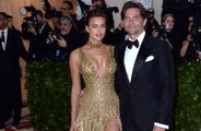 Irina Shayk y Bradley Cooper se compenetran a la perfección en su papel de padres separados