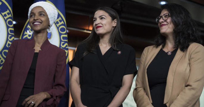 Democratic Lawmakers Push for Recurring $2,000 Stimulus Checks