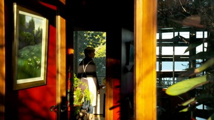 Nurse-turned-artist channels passions to create portrait