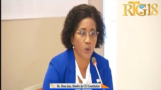 Komite konsiltatif endepandan kap elabore pwojè nouvèl konstitisyon an prezante avan pwojè a.