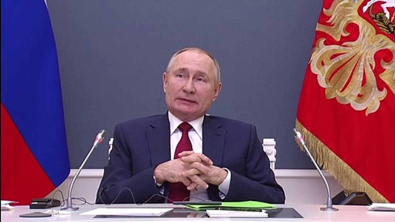 Putin firma prolongación del tratado de desarme nuclear New START