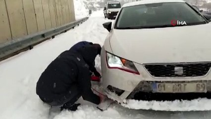 Sivas'ta 438 yerleşim yerinin yolu kar nedeniyle kapandı