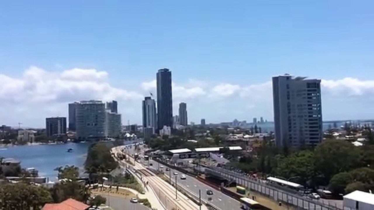 Ultimate Low Flying Jets Shocking Spectacors