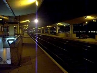 um de bb 67000 bleu et en voyage