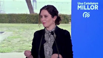 Ayuso: “Es un delito, en Cataluña, con el clima que tenéis, tener todo cerrado"