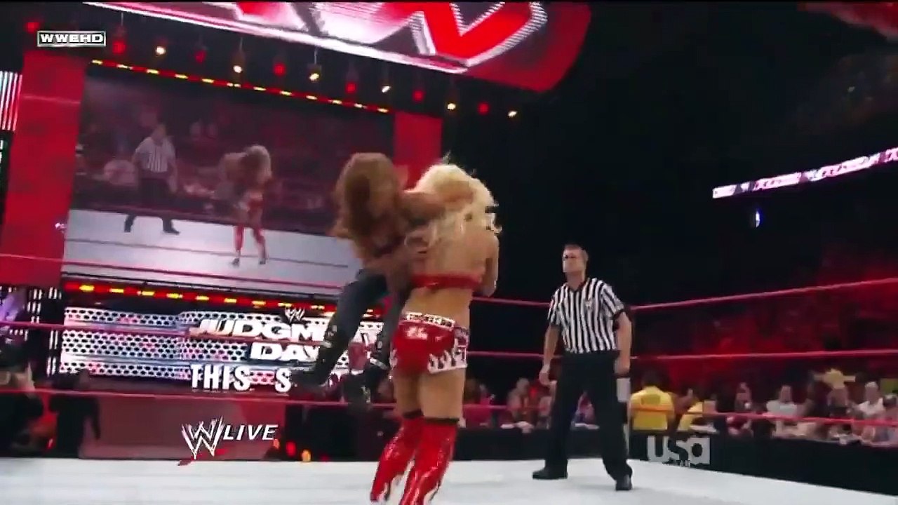 Every WWE Women's Match of 2009 - includes Mixed Tags