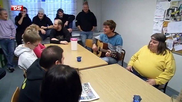 Kaffe med Kurt | Max Gram | TV Glad | Esbjerg | 20 November 2011 | TV SYD - TV2 Danmark