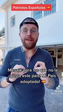 Hasta un inglés da lecciones de patriotismo español a muchos españoles