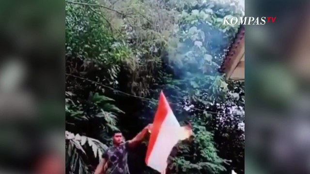 Viral Pria Bakar Bendera Merah Putih, Diduga Warga Aceh tinggal di Malaysia
