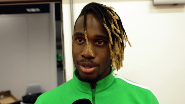 Charles Abi : Un but de renard des surfaces !