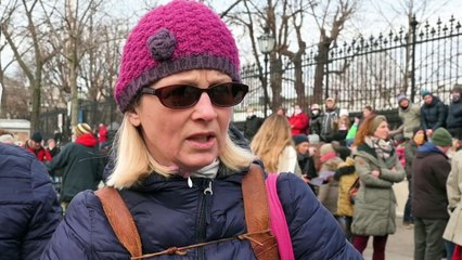 Chaos bei verbotener Corona-Demo in Wien