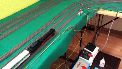 2 Digitale und 2 analoge