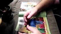 ASMR Folheando Revistas Antigas - No Talking