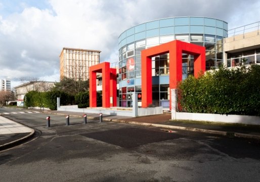 Une piscine de Nanterre a réservé des créneaux horaires aux musulmanes pendant trois ans