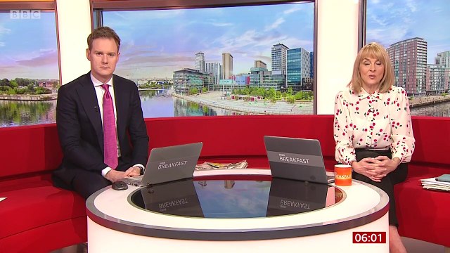 BD #BBC #BBCiPlayer #BBCNews Covid-19: Captain Sir Tom Moore in hospital with coronavirus @BBC News​ live - BBC