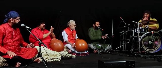 VIKKU VINAYAKRAM----------MAESTRI DI PERCUSSIONI INDIANE