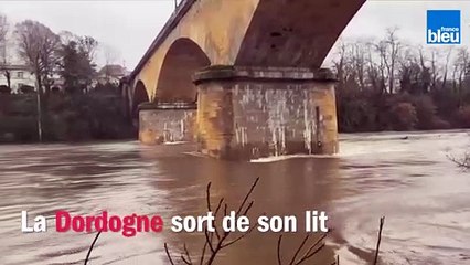 La Dordogne en crue sort de son lit à Mouleydier
