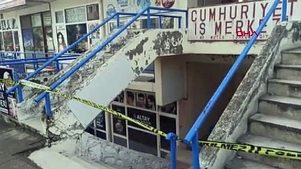 Karaburun'da depremin ardından bazı iş yerleri önlem amaçlı boşaltıldı