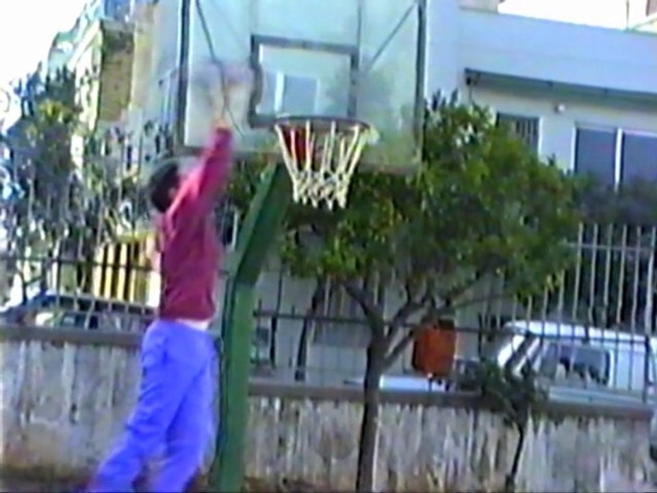 Σκουρτοκαρφώματα - skourto dunks