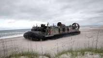 US Marine - Landing Craft, Air Cushions (LCACs) • Beach Landing