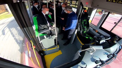 Cumhurbaşkanı Erdoğan, Sürücüsüz Elektrikli Otobüsü Test Etti