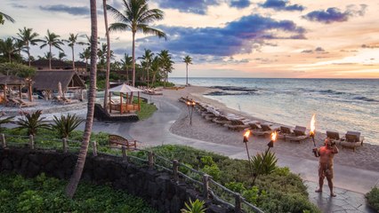 Four Seasons and Jet Edge Want You to Take a Private Jet to Hawaii — and the PJ Isn't the